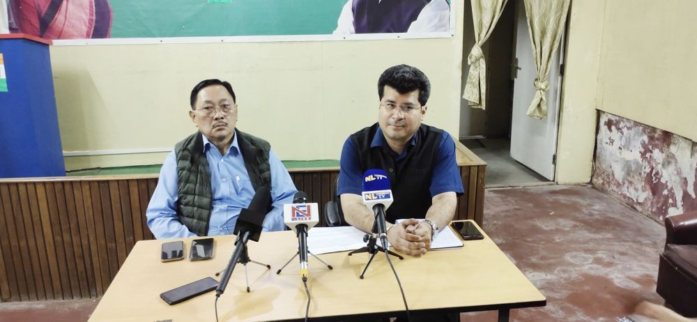 AICC Secretary, in-charge Nagaland, Ranajit Mukherjee and NPCC president, K. Therie at a press conference at Congress Bhavan at Kohima on September 5. (Morung Photo)